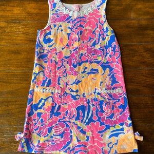 Lilly Pulitzer girls youth L. Worn slightly.